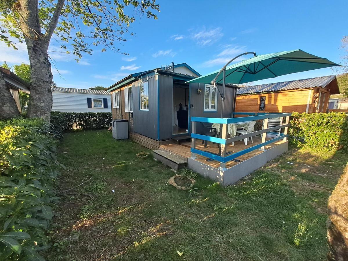 Отель Chalet Pour 5 Personnes Equipe Sur Emplacement Privatif Dans Camping 4 Etoiles Appartenant Et Gere Par Un Particulier Фуа Экстерьер фото